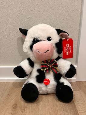 NEW LARGE, PetSmart Charm the Cow Squeaky Plush Dog Toy